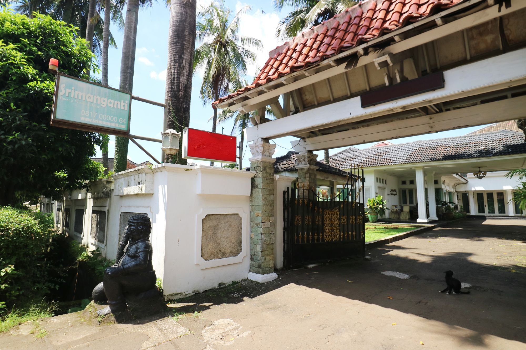 Villa Sri Manganti Джакарта Екстериор снимка